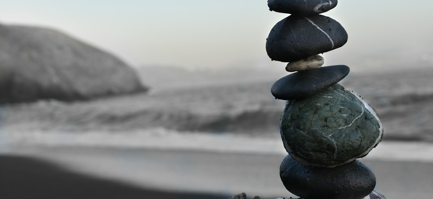 Content Curation vs. Creation: Finding the Right Balance